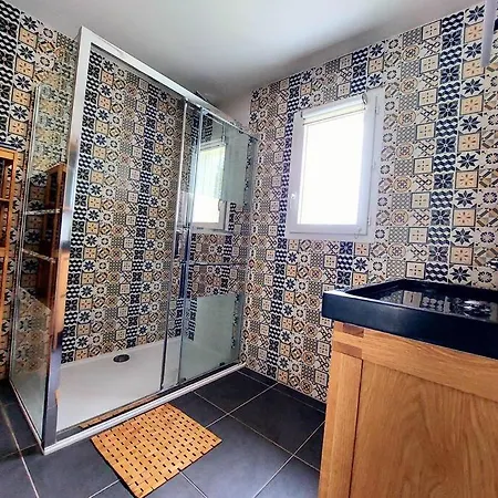 Holiday home La Maison De Kahyna Classe 3 Etoiles Roiffe